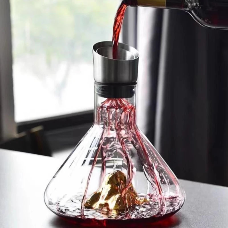 Crystal Wine Decanter with Aerator & Pourer – Elegant Glass Carafe for Red & White Wine