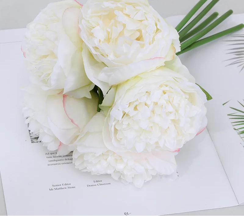 Peonia Bloom Bouquet – Silk Faux Peony Flower Arrangement with 5 Heads for Vase Styling, Wedding Flowers and Home Décor