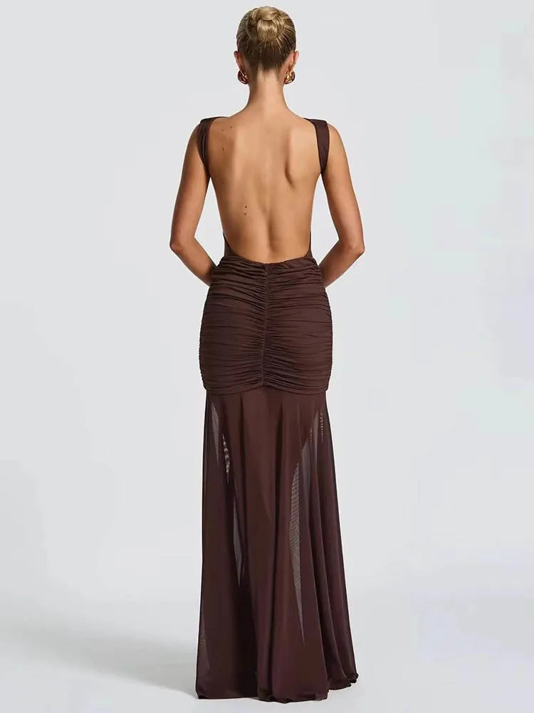 Larena Sleeveless Backless Maxi Dress – Ruched Evening Gown with Brooch Detail for Partywear & Formal Events