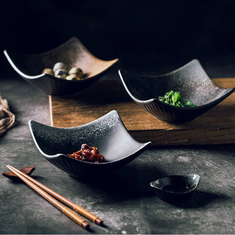 Aomori Japanese Ceramic Serving Plate – Sushi, Sashimi & Dessert Plate