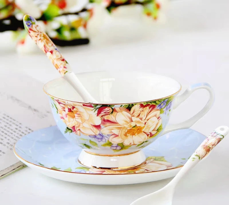 English Garden Ceramic Tea Set Collection – Afternoon Tea Cups, Saucers, Mugs & Teapots with Floral Design
