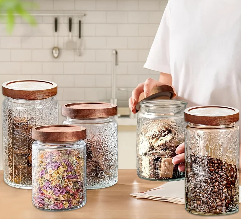 Vero Glass Storage Jar with Wooden Lid